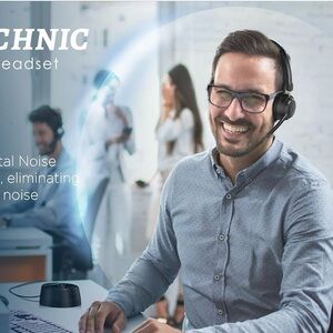 NWB MOPCHNIC | Blue Tooth  Black Headset